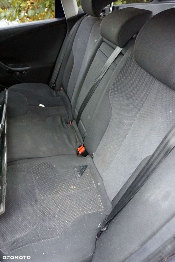 VOLKSWAGEN PASSAT B6 KOMBI 2007 LD5Q 2.0 TDI BKP 140KM KDN GRANATOWY na części - 12