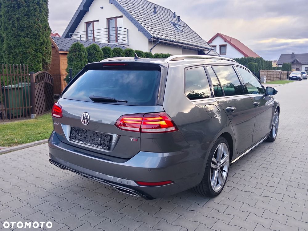 Volkswagen Golf - 3