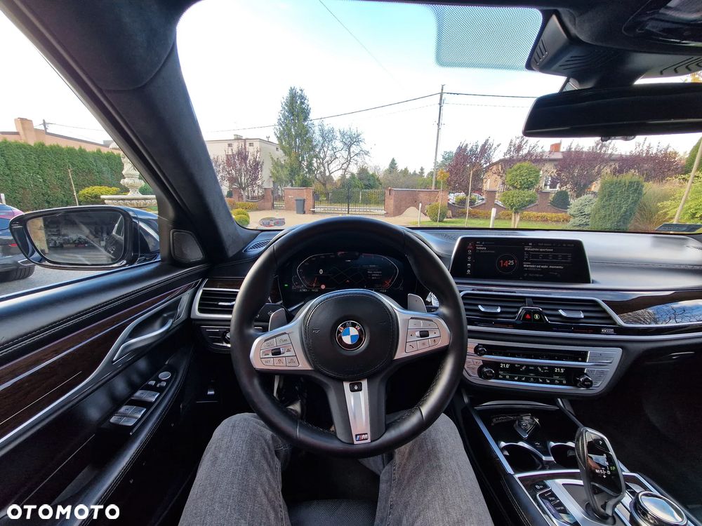 BMW Seria 7 750Ld xDrive - 11
