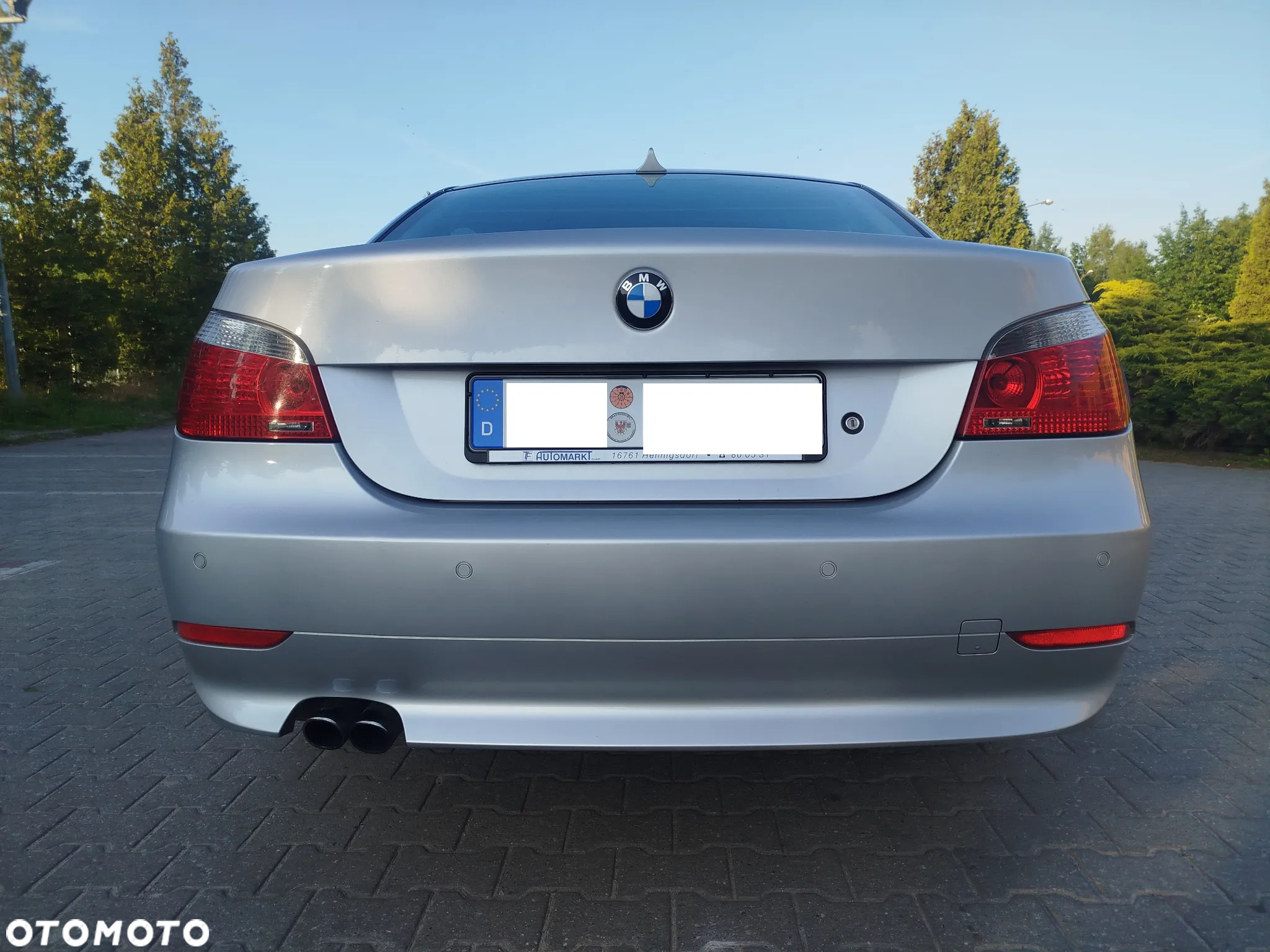 BMW Seria 5 520i - 14