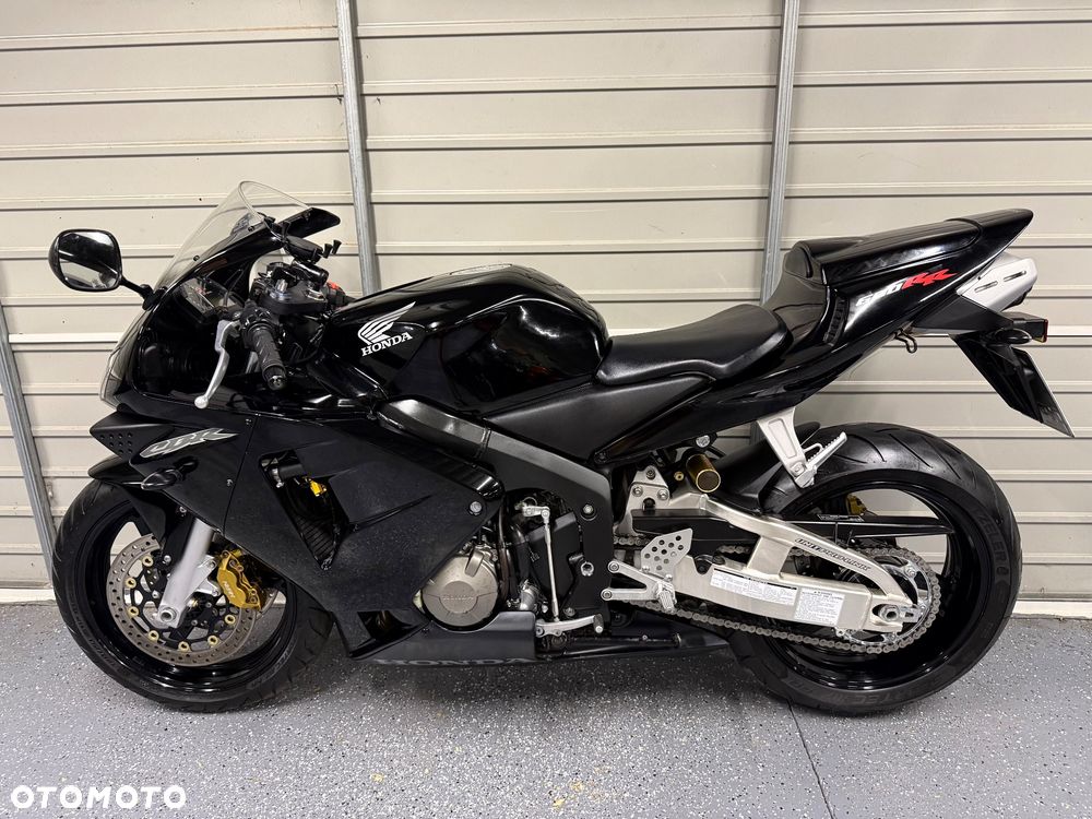 Honda CBR - 12