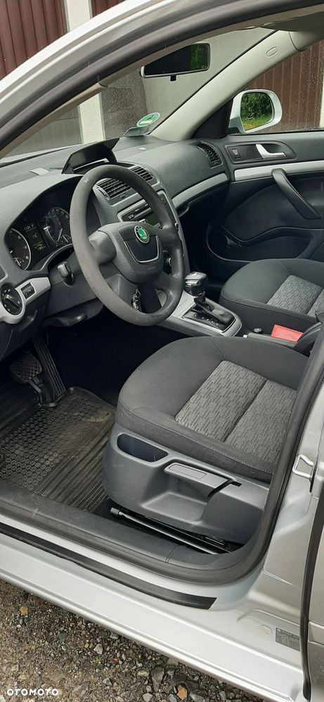 Skoda Octavia - 10