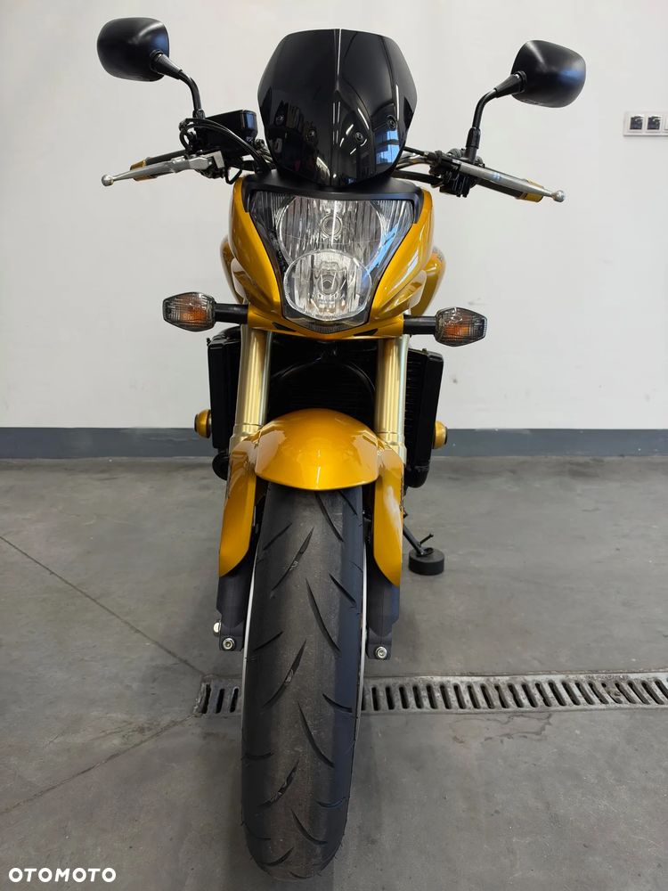 Honda Hornet - 37