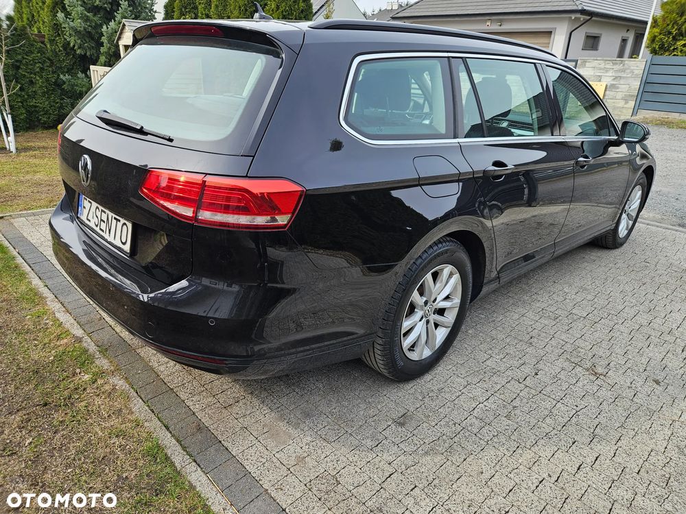 Volkswagen Passat - 5