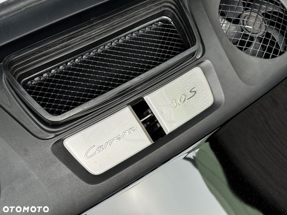 Porsche 911 Carrera 4S PDK - 10