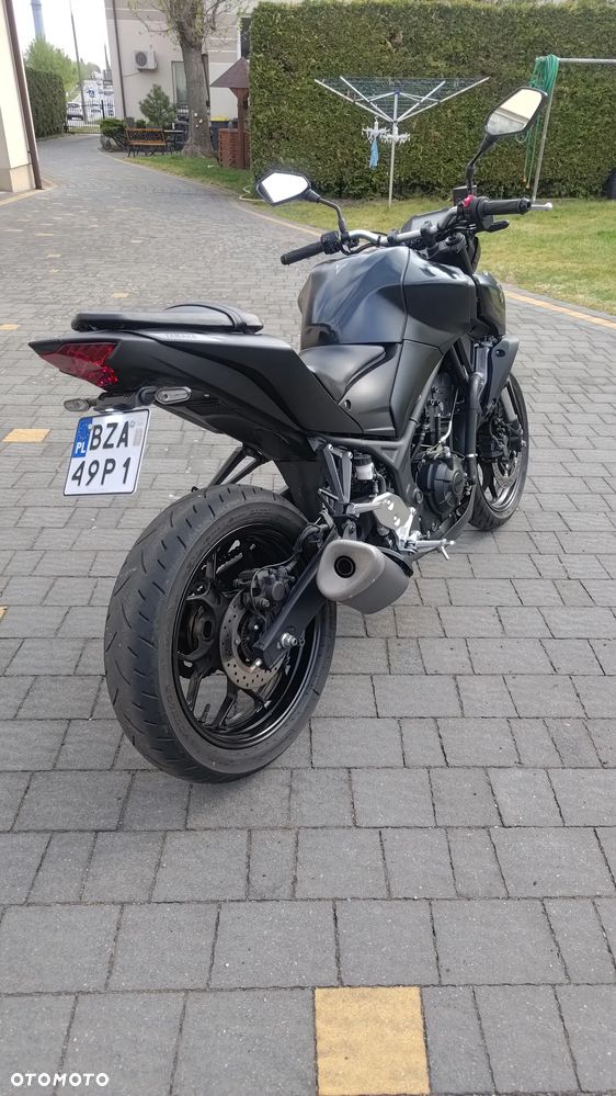 Yamaha MT - 3