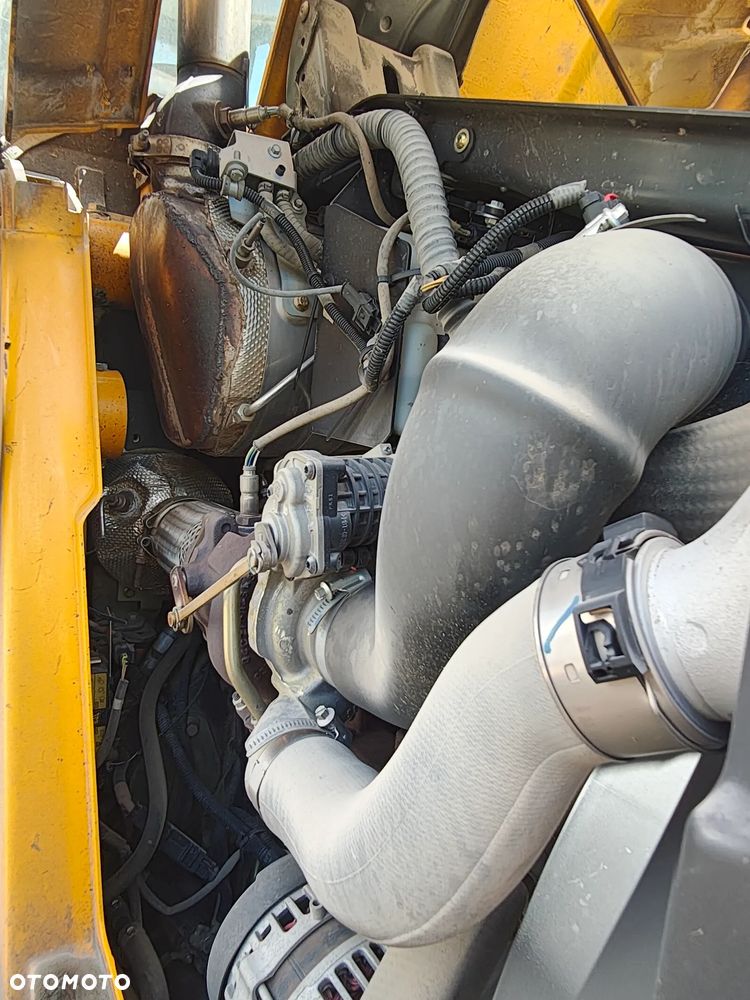 JCB 4CX Eco - 39