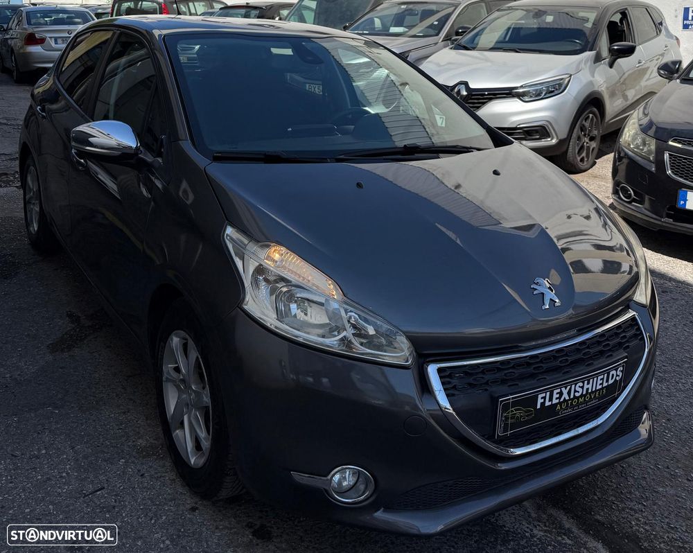 Peugeot 208 1.2 VTi Allure - 2