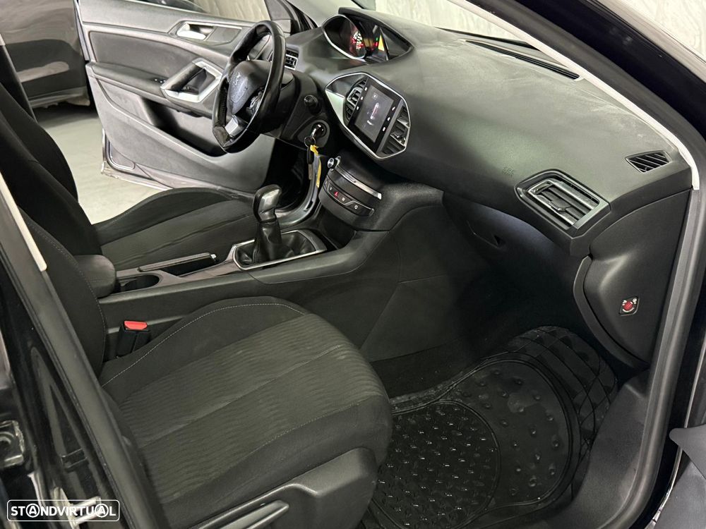 Peugeot 308 SW HDi FAP (90) 92 Access - 8