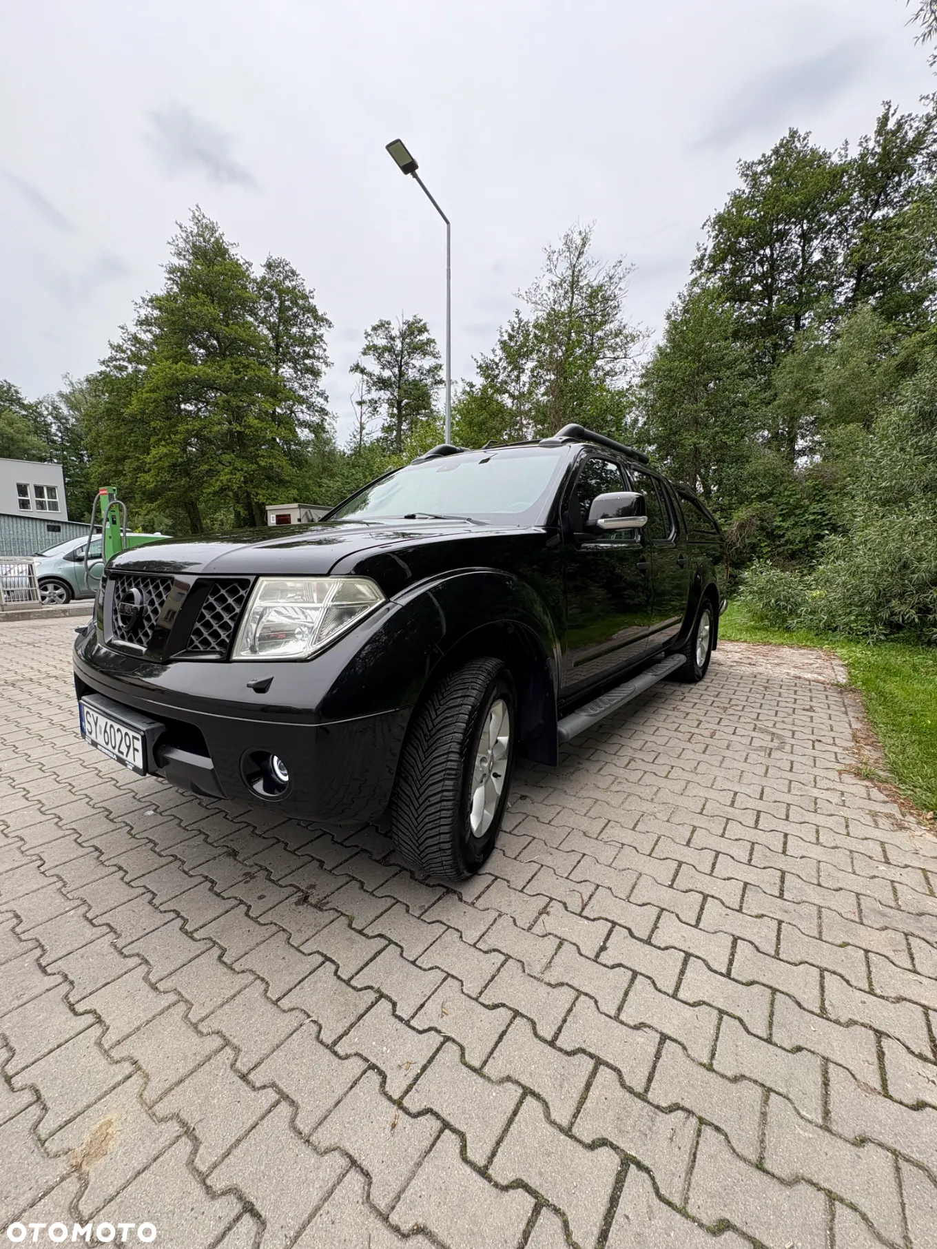 Nissan Navara 2.5 D Platinum - 2