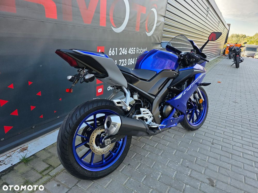 Yamaha YZF - 3