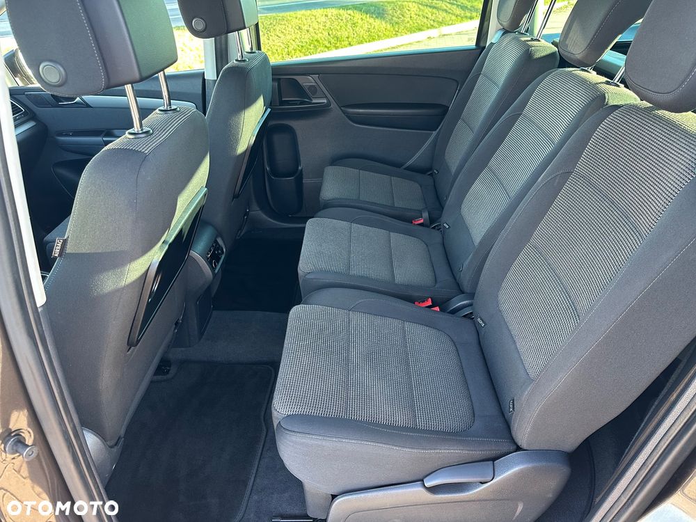 Volkswagen Sharan 2.0 TDI DPF BlueMotion Trendline - 18