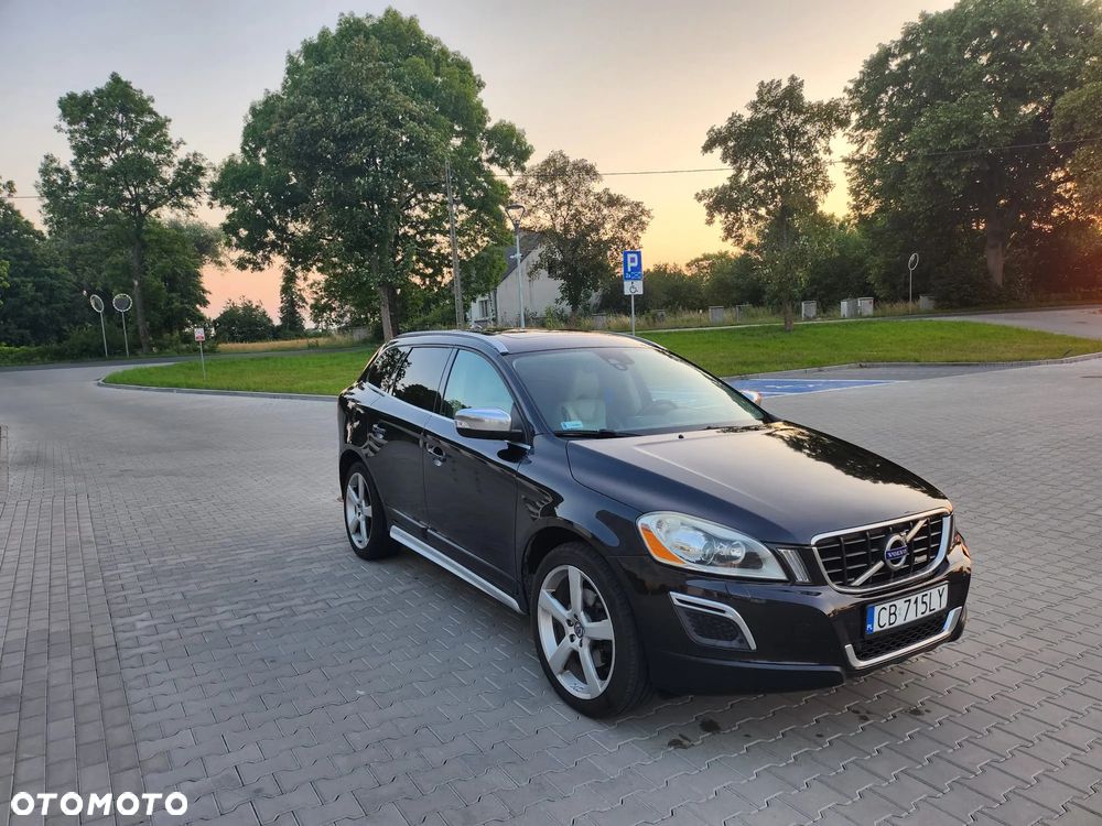 Volvo XC 60 T6 AWD R-Design - 6