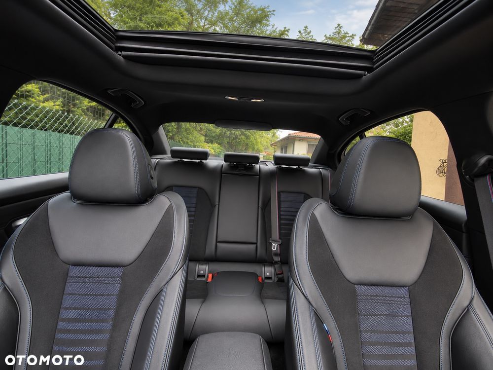 BMW Seria 3 320i xDrive M Sport - 23
