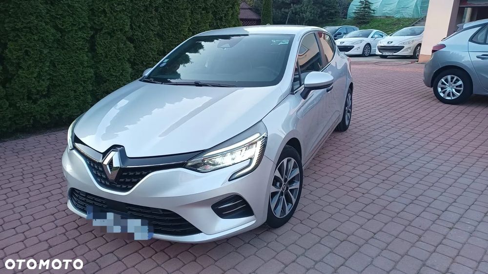 Renault Clio TCe 100 INTENS - 12