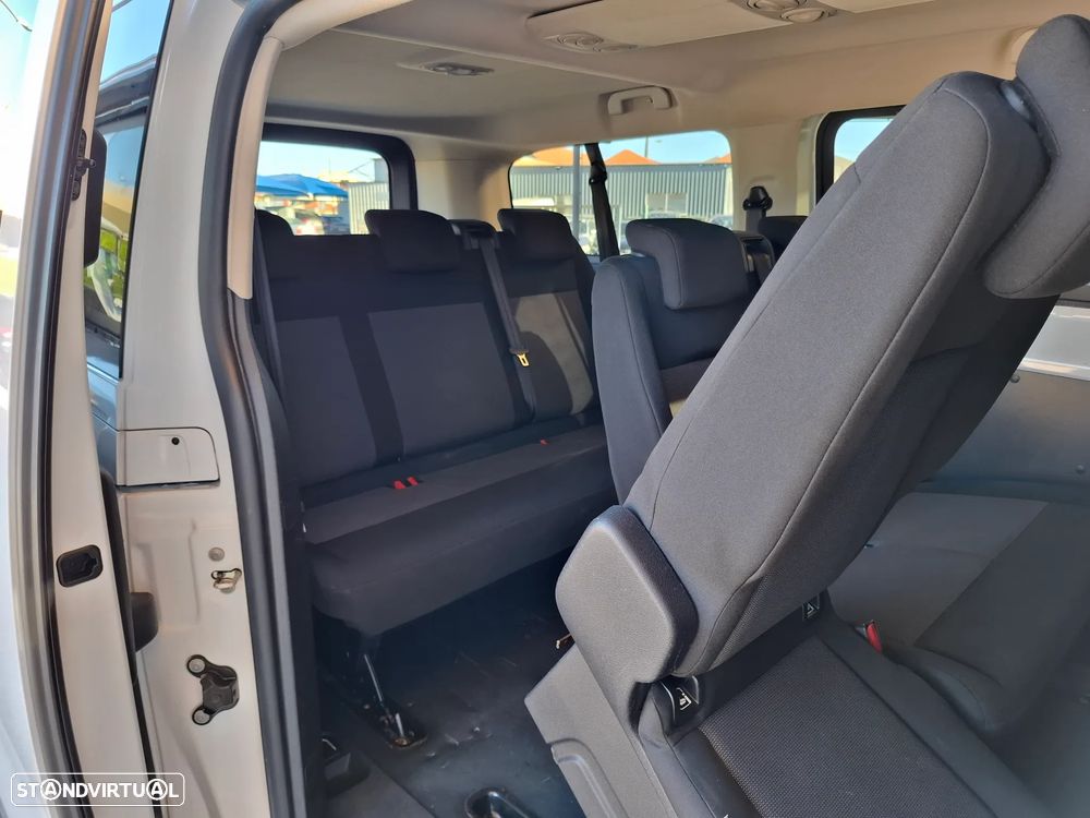 Opel Vivaro 2.0 CDTi L3H1 Essentia - 38