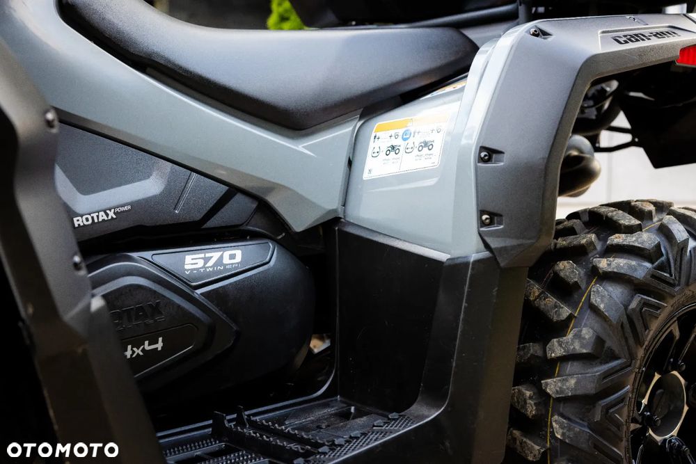 Can-Am Outlander - 5