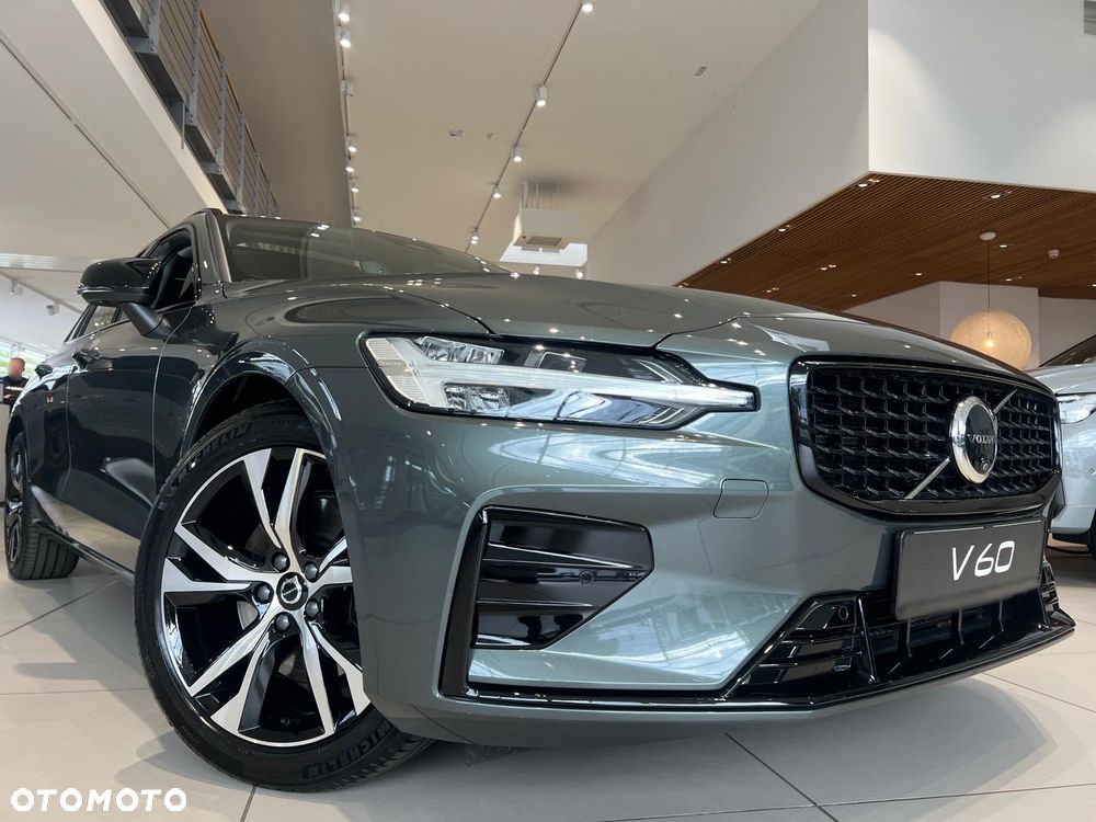 Volvo V60 B4 B Ultimate Dark - 4