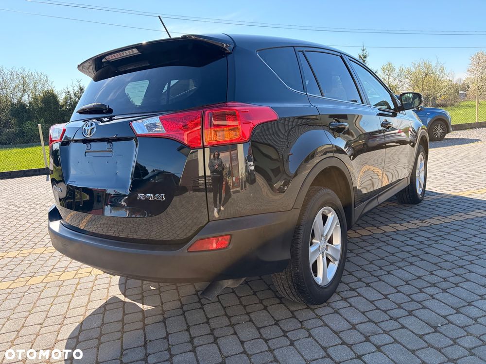 Toyota RAV4 2.0 D-4D 4x2 Start-Stop Life - 4