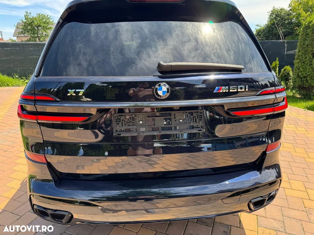 BMW X7 M60i xDrive AT MHEV - 8