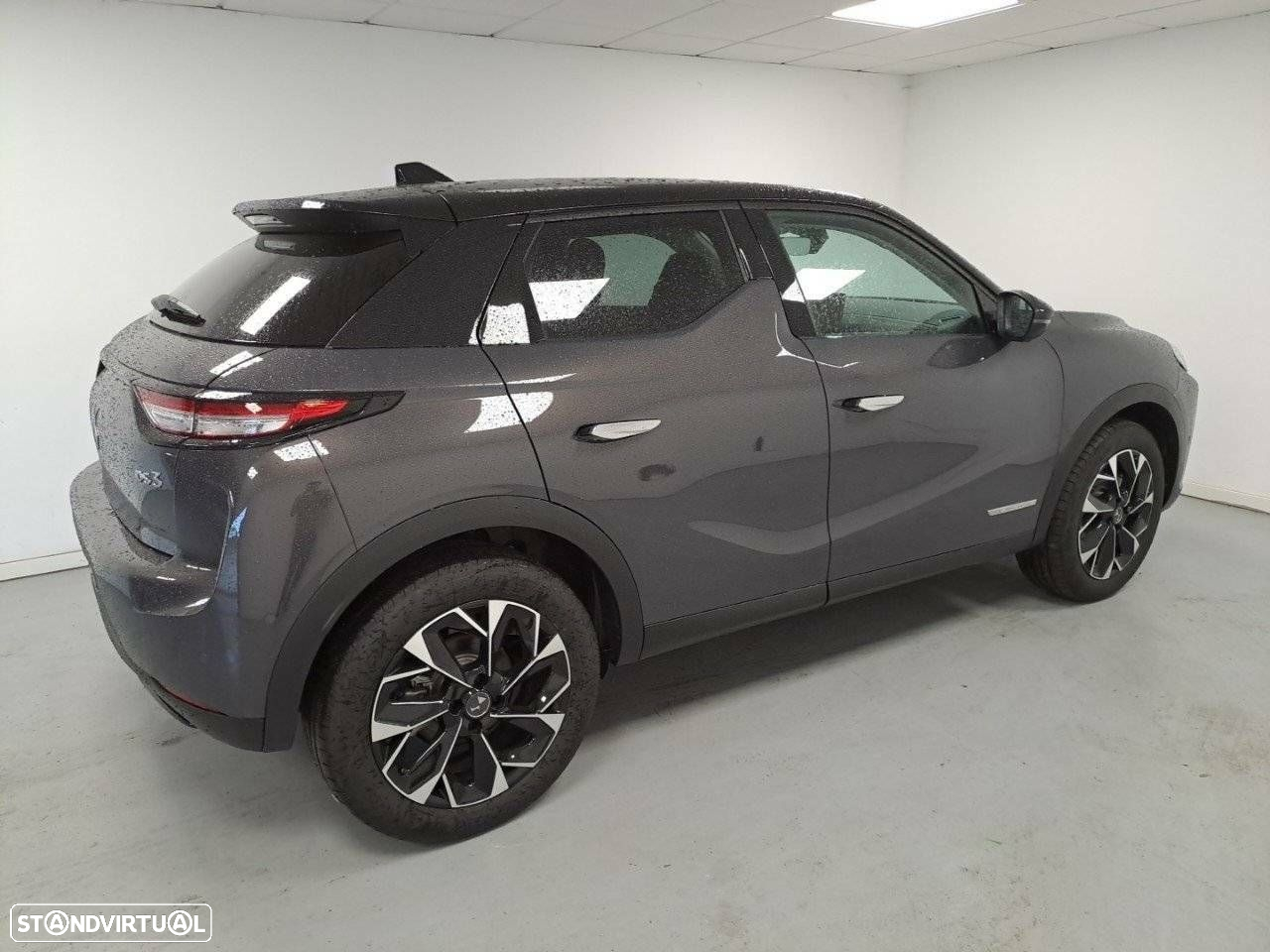 DS DS3 E-Tense Antoine de Saint Exupéry - 4