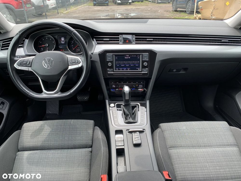 Volkswagen Passat 1.5 TSI EVO Business DSG - 12