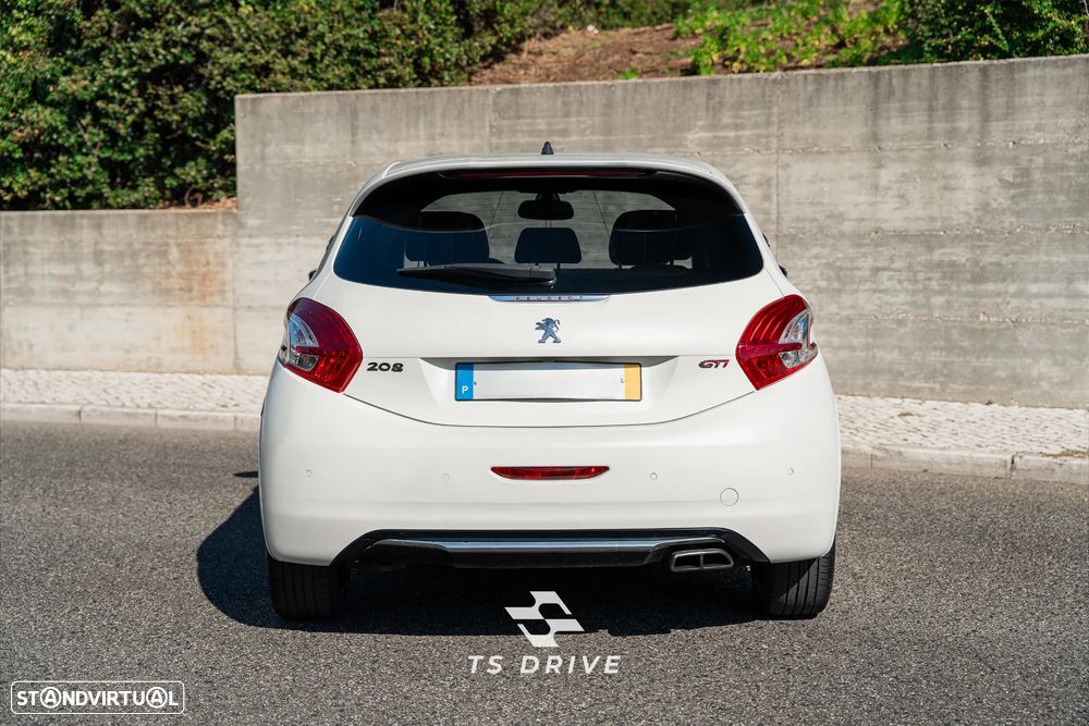 Peugeot 208 1.6 THP GTi - 4