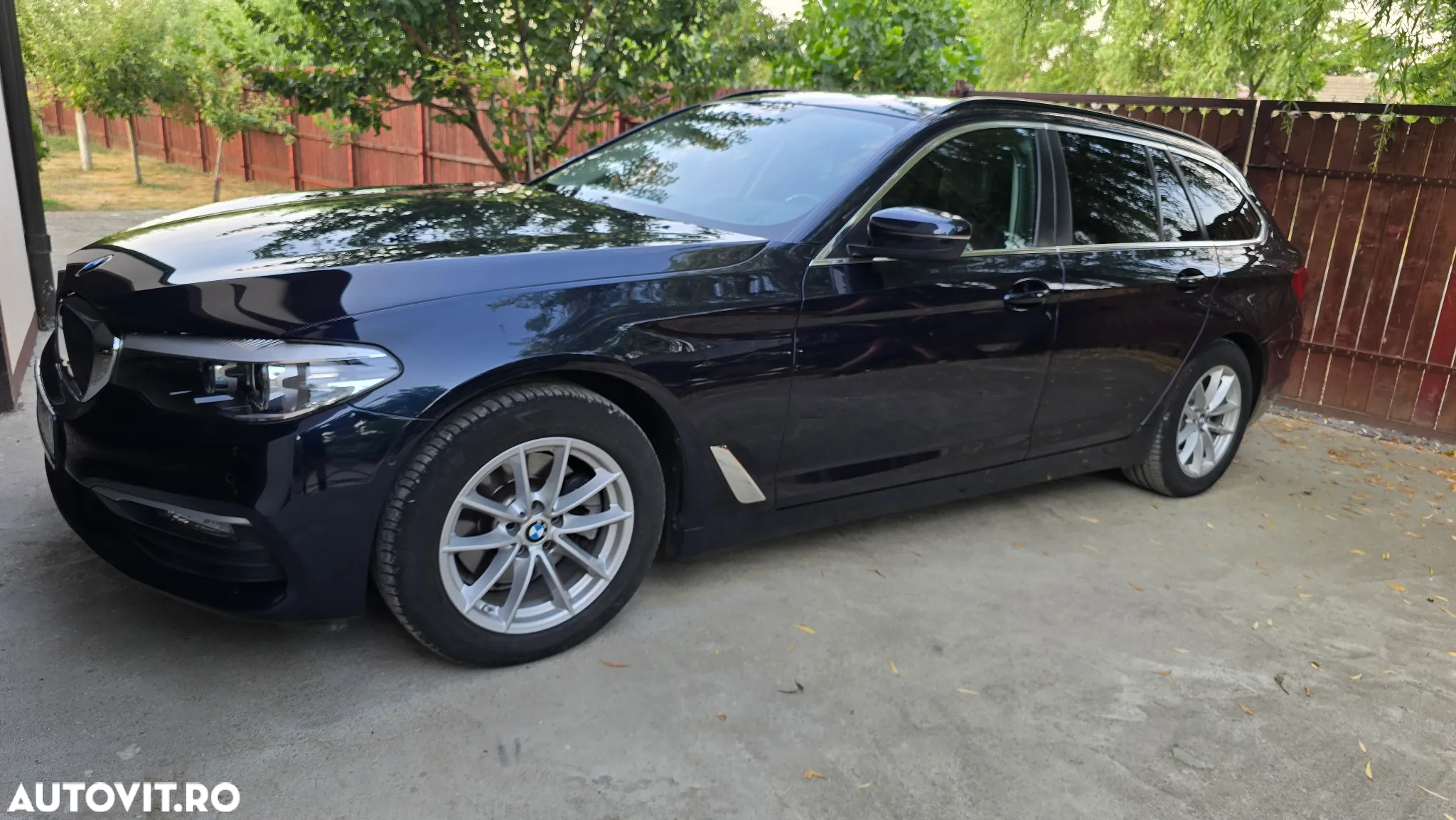 BMW Seria 5 520d - 2
