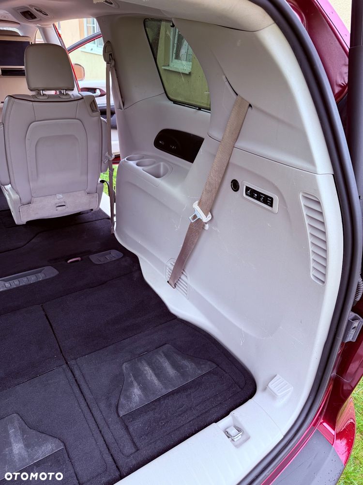 Chrysler Pacifica - 13