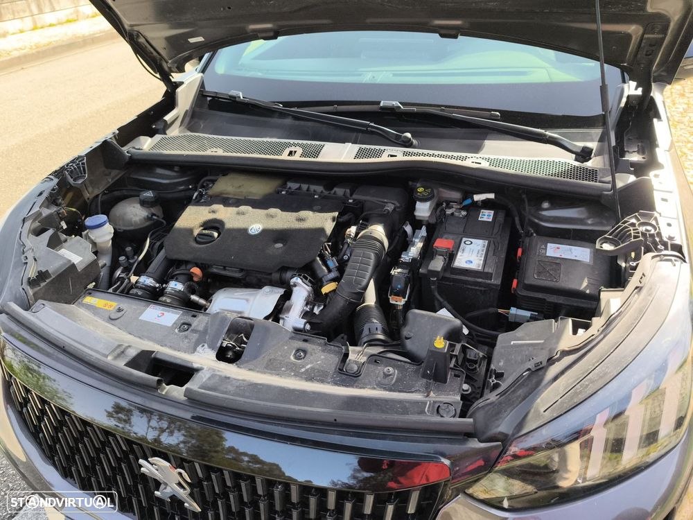 Peugeot 2008 1.5 BlueHDi GT Line EAT8 - 21