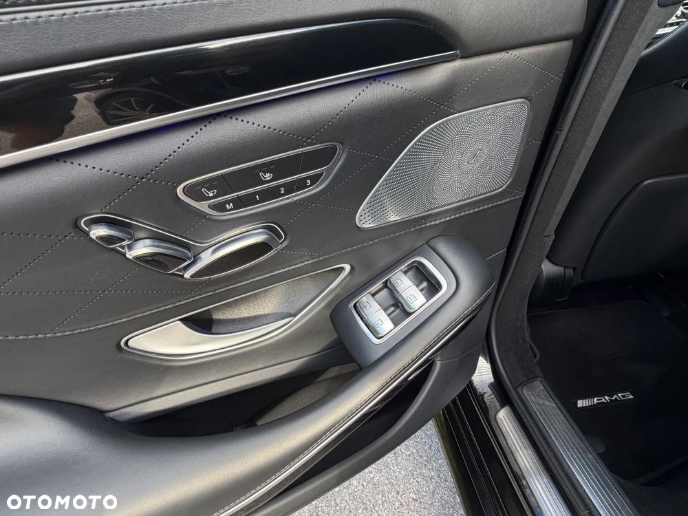 Mercedes-Benz Klasa S 500 4-Matic 9G-TRONIC - 32