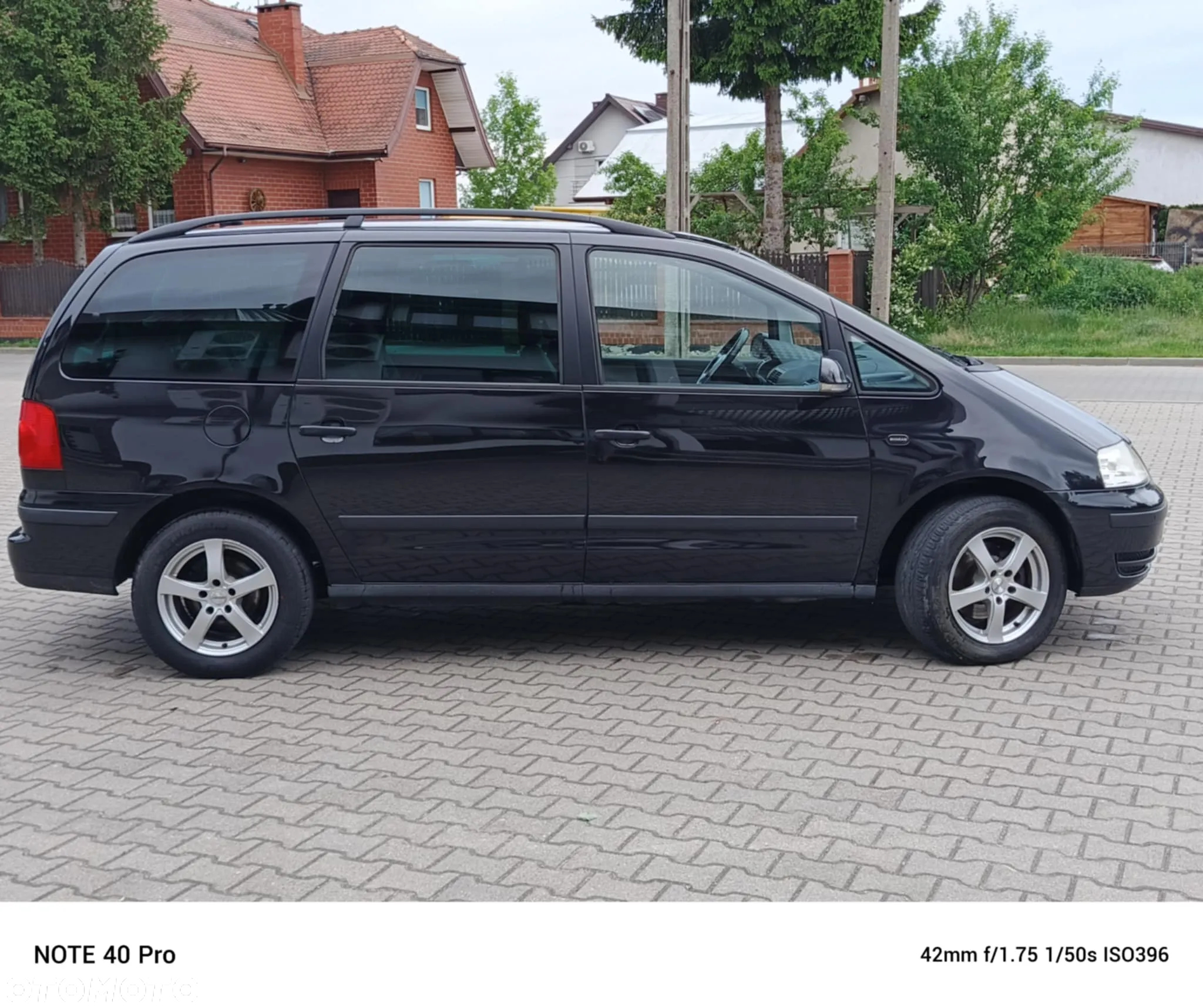 Volkswagen Sharan 1.9 TDI Highline - 5