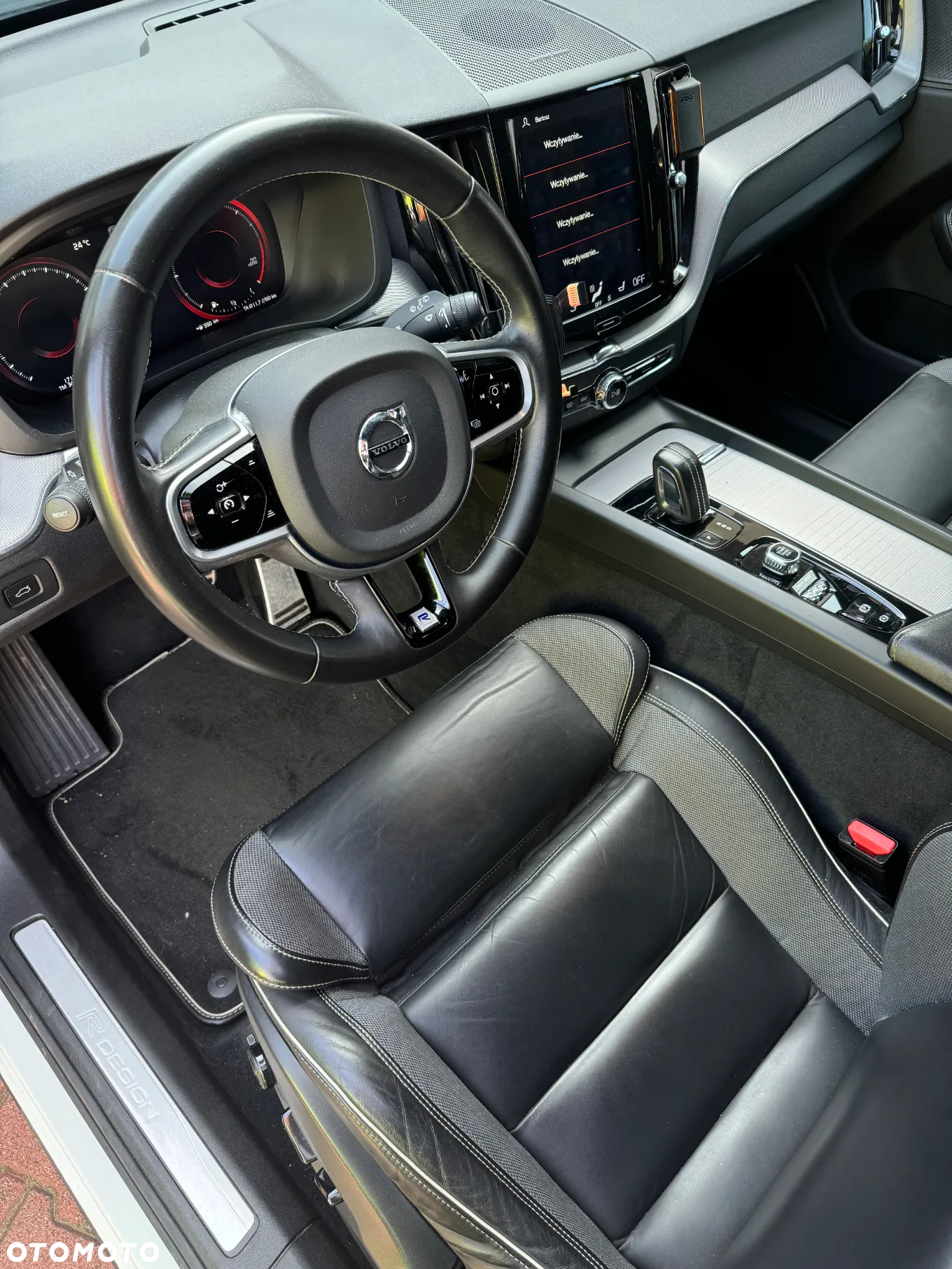 Volvo XC 60 B4 D AWD R-Design - 15