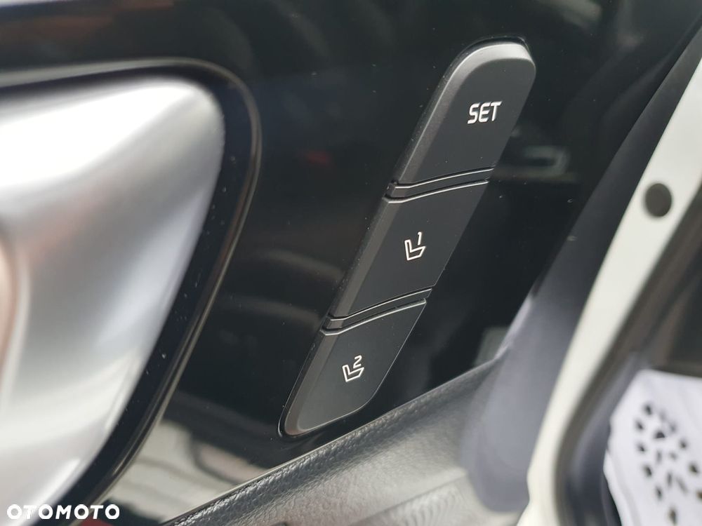 Kia ProCeed 1.6 T-GDI GT - 19