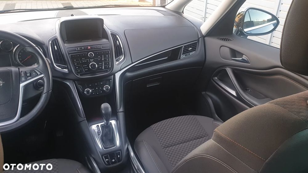 Opel Zafira Tourer 1.4 Turbo Automatik Business Edition - 14