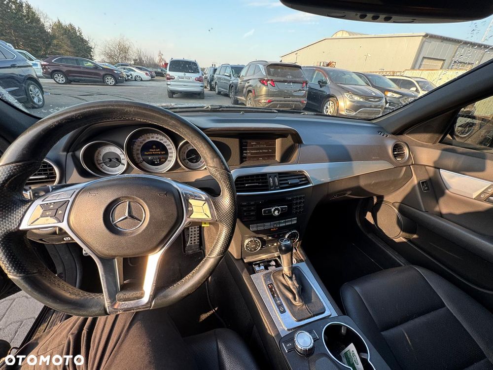 Mercedes-Benz Klasa C - 12