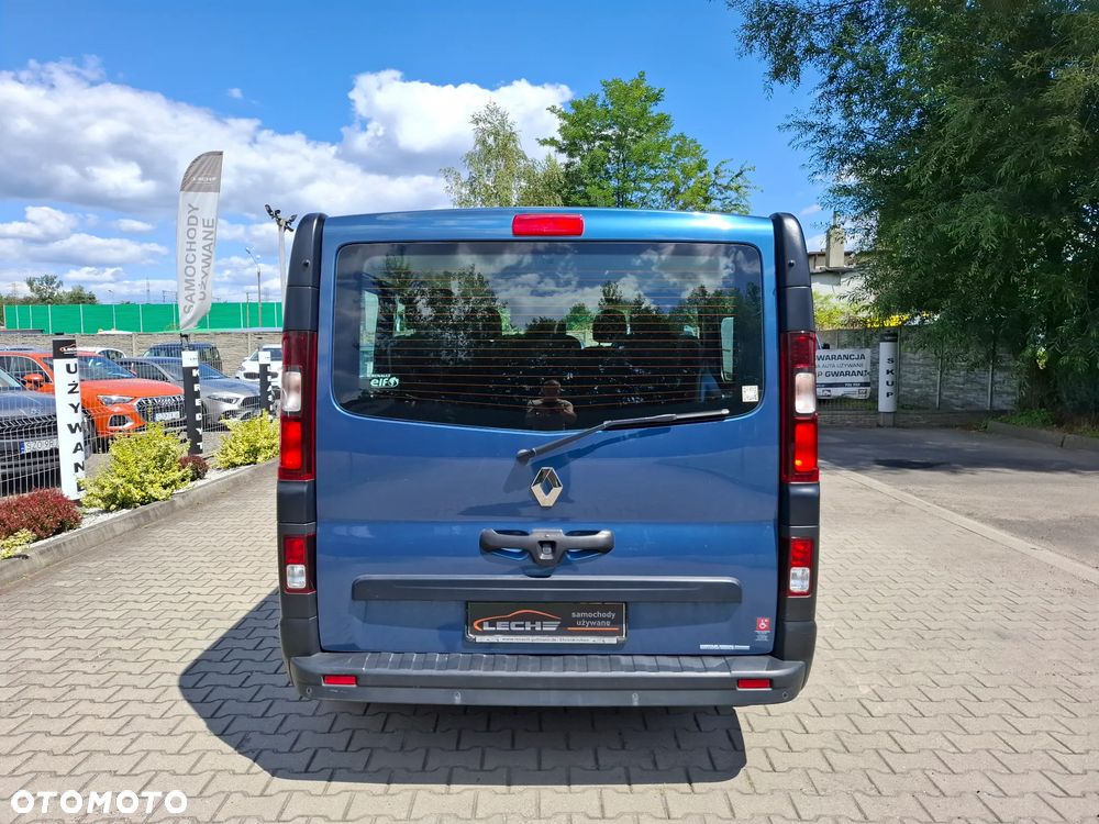 Renault Trafic - 12
