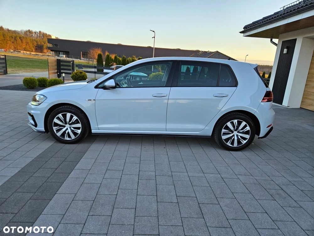 Volkswagen Golf - 19