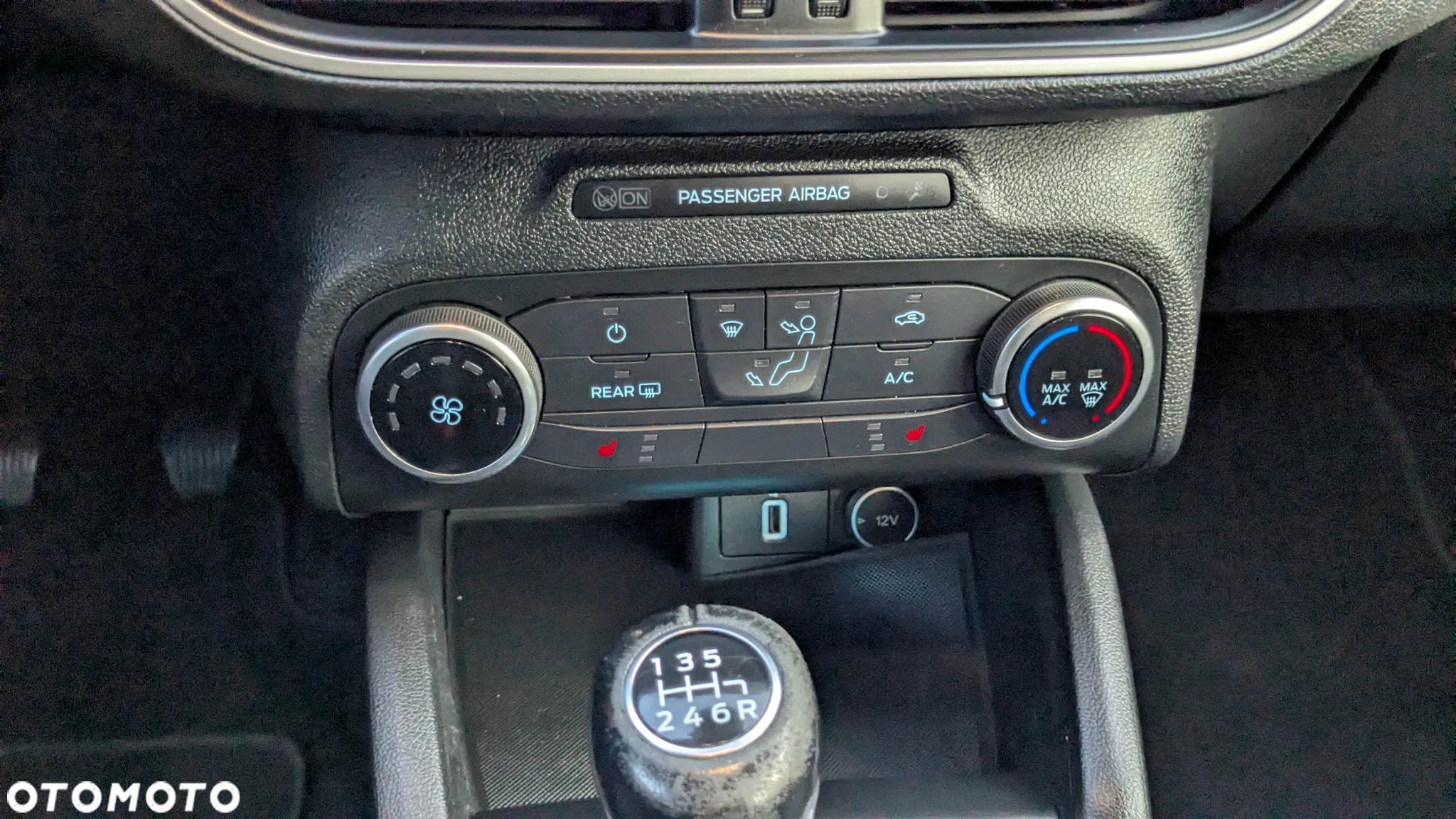 Ford Focus 1.0 EcoBoost Black Edition ASS - 28