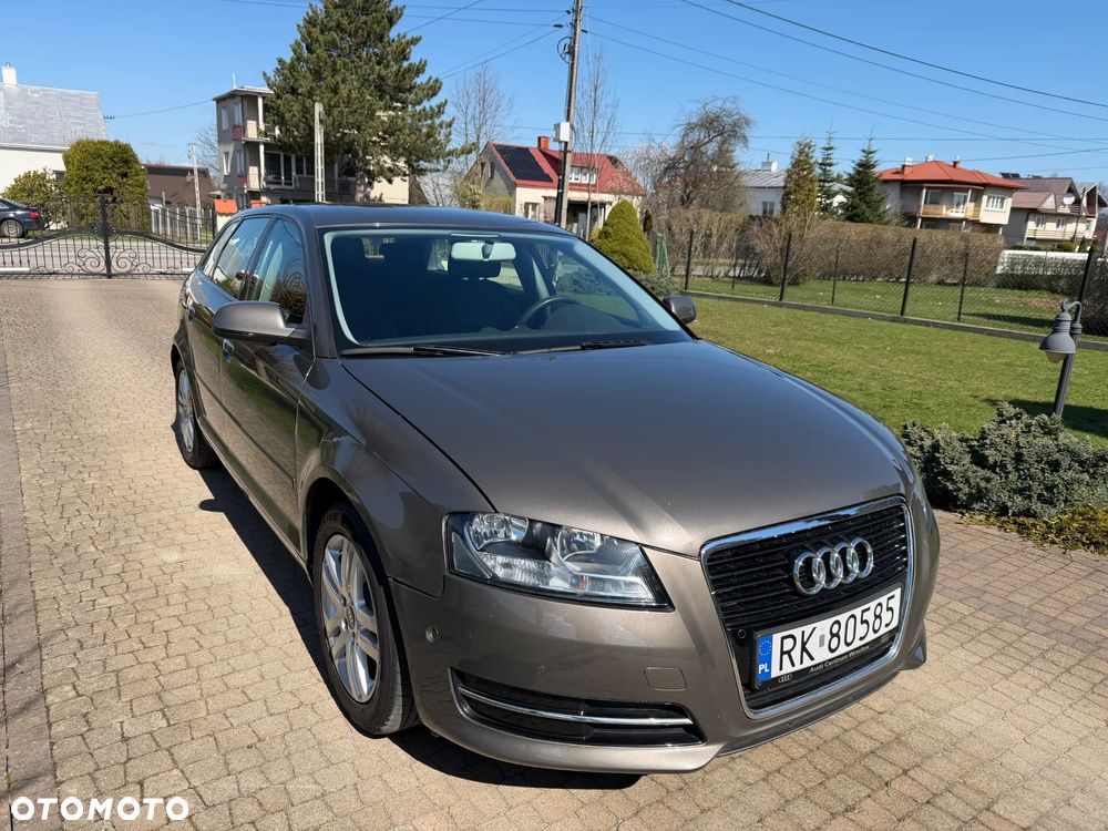 Audi A3 Sportback - 4