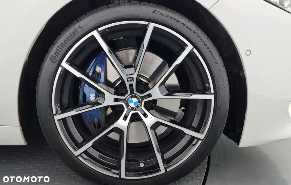 BMW Seria 8 840i xDrive - 5