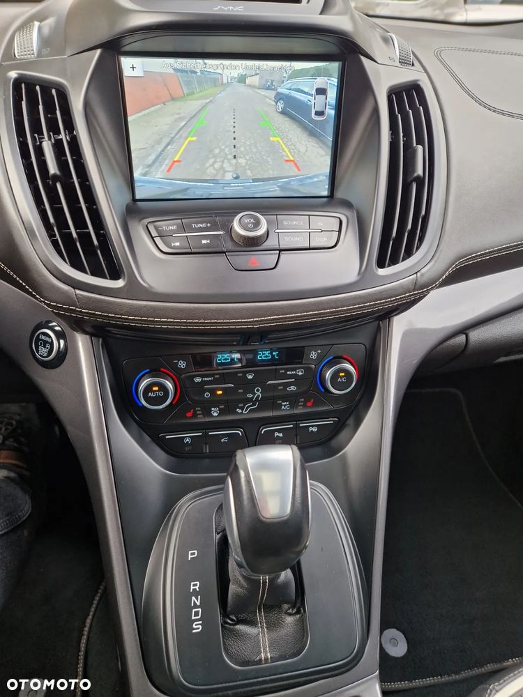 Ford Kuga 2.0 TDCi 4x4 Vignale - 27