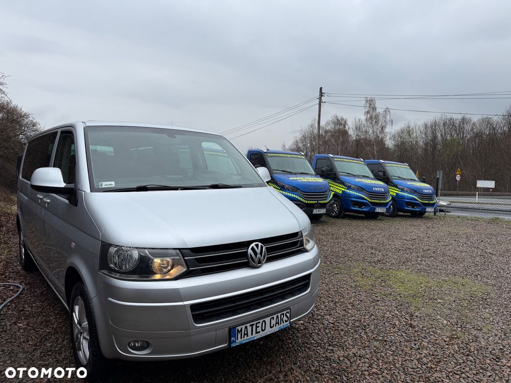 Volkswagen Caravelle - 35