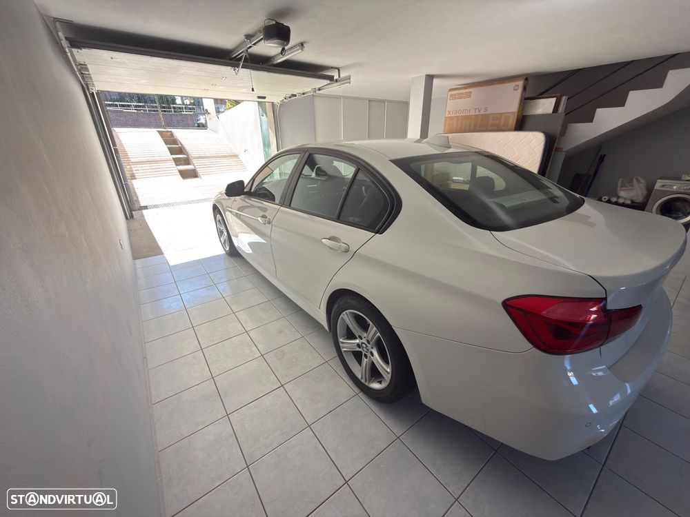 BMW 318 d Advantage - 4