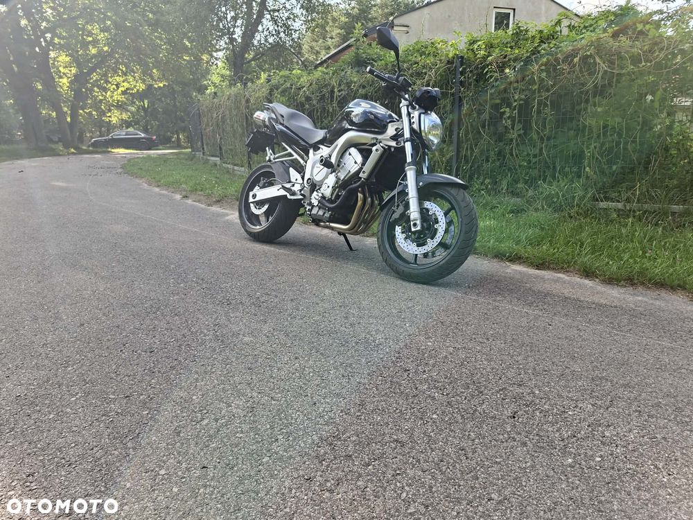 Yamaha FZ6 - 3