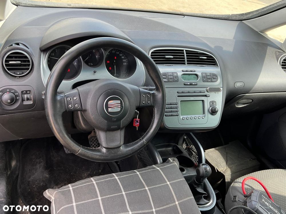 Seat Altea (LC92) części maska zderzak błotnik drzwi klapa deska pas przedni lampy - 6
