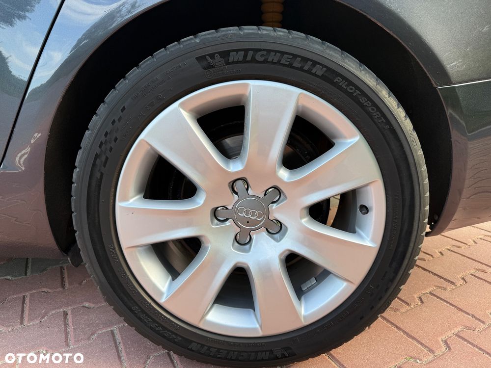 Audi A6 Avant 3.0 TDI Quattro Tiptronic - 26