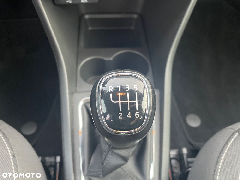 Skoda RAPID Spb 1.0 TSI Style - 15