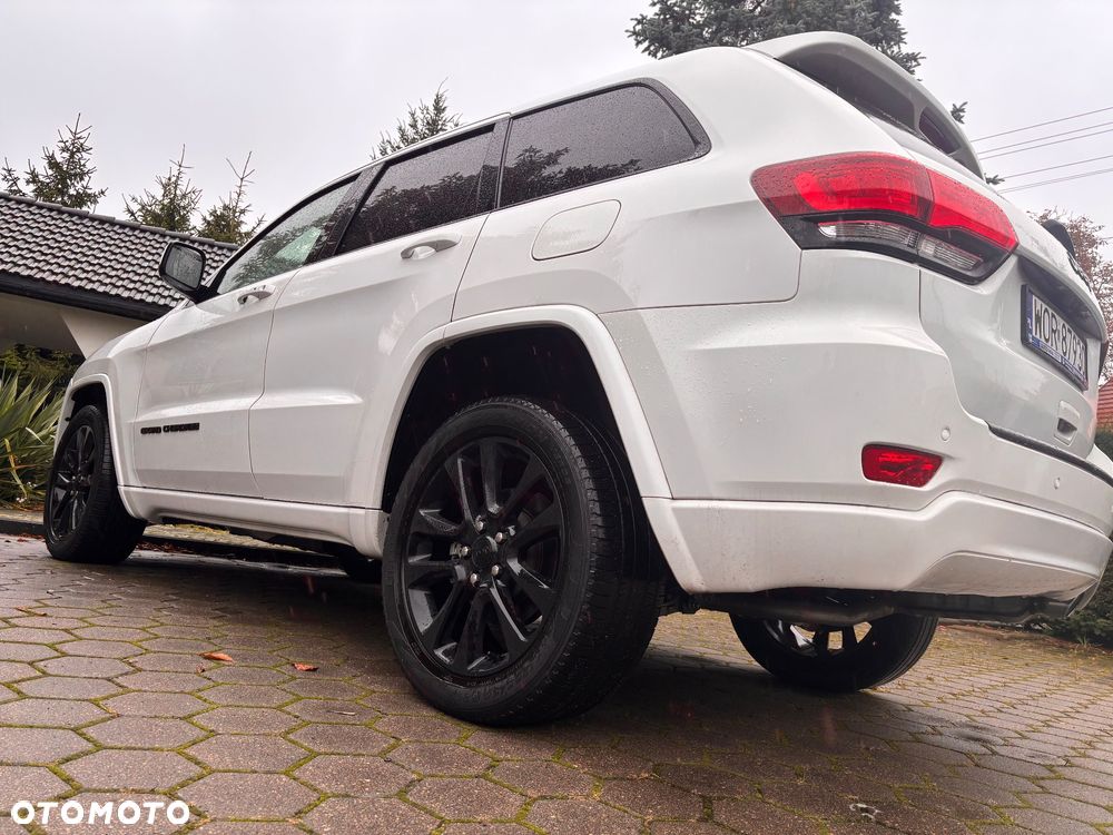 Jeep Grand Cherokee - 6