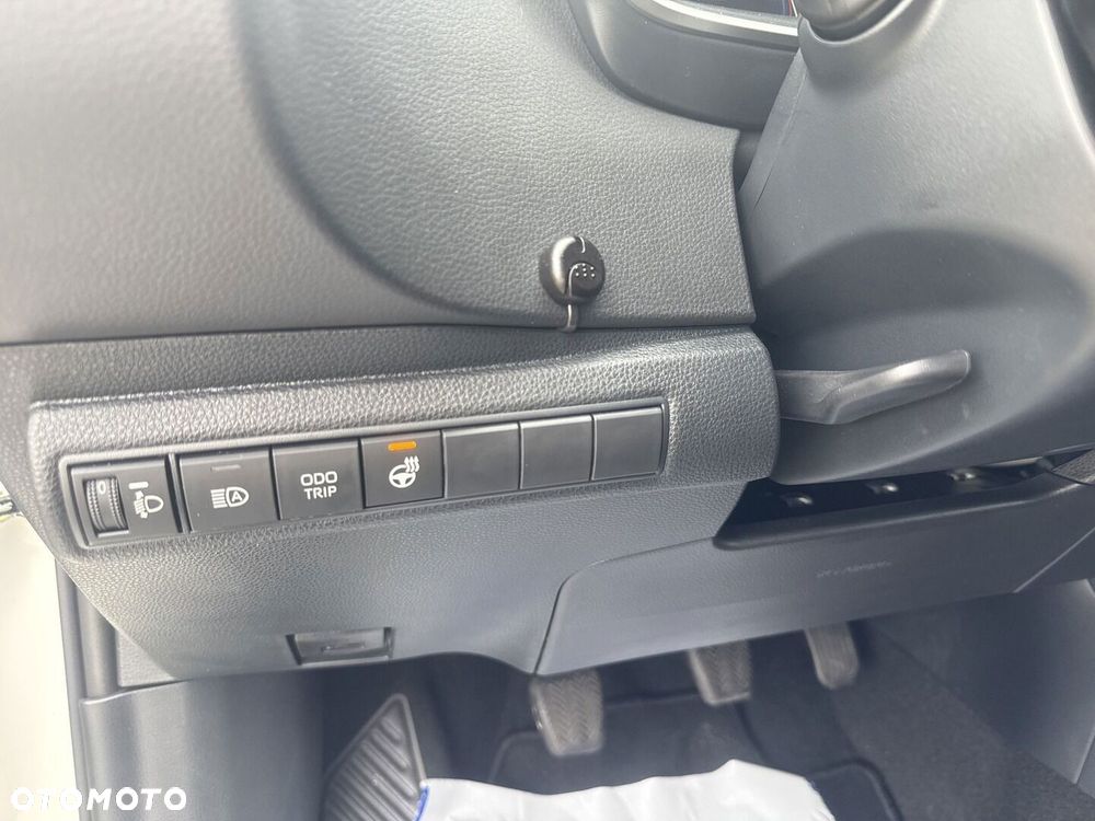 Toyota Corolla 1.5 Comfort - 24